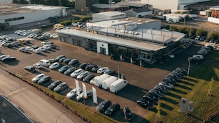 VW Finanzierung – Ihr Autohaus mit großer Fahrzeugauswahl und Beratung VW Autohaus mit großem Fahrzeugbestand – ideale Basis für individuelle VW Finanzierungsangebote