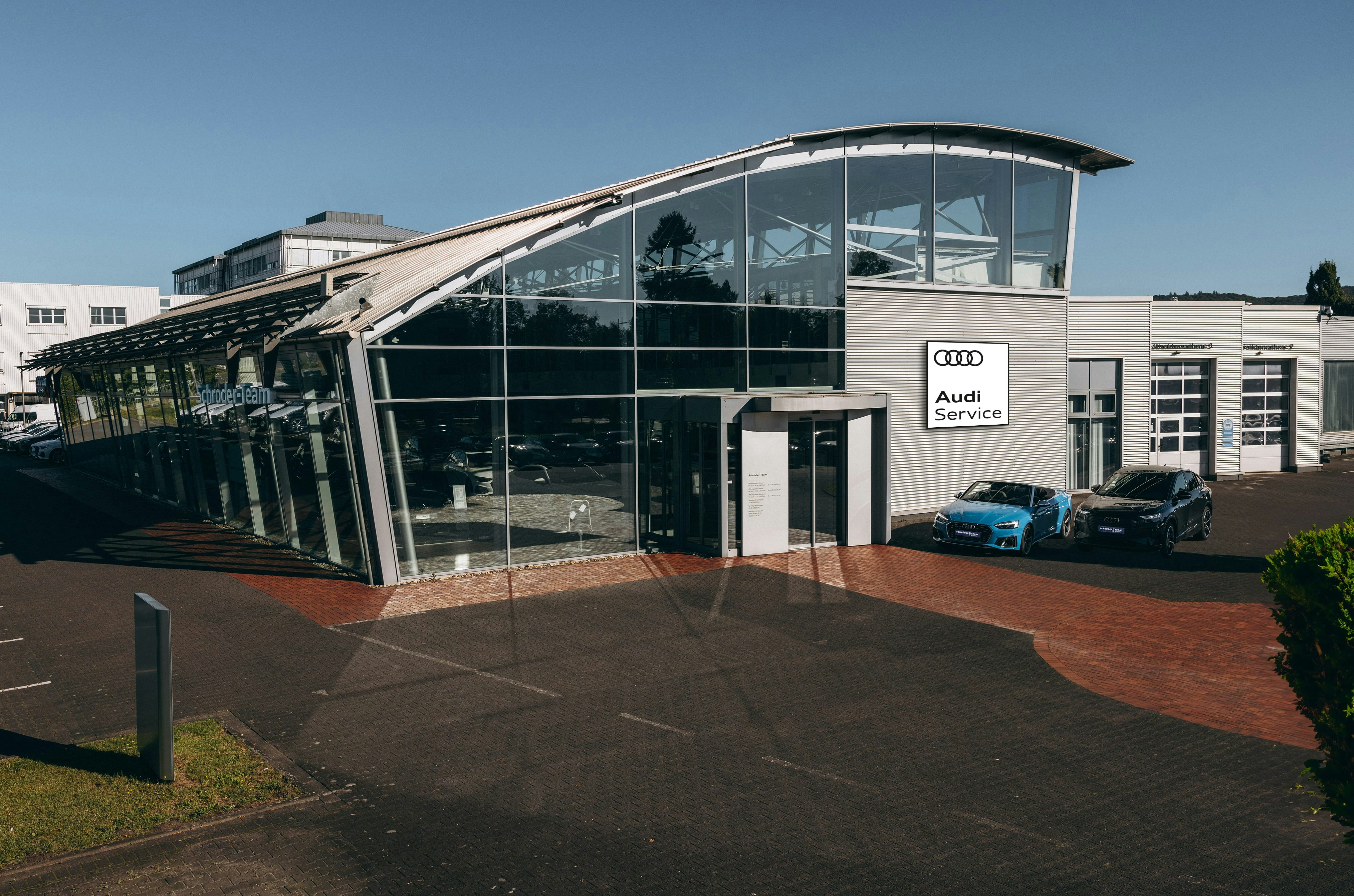 Schröder Team Seen Eine Außenaufnahme des Gebäudes vom Schröder Team Senne